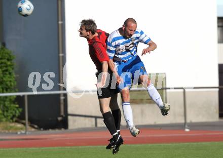 Fussball Kaerntner Liga. VSV gegen SV Penk/Reisseck. Rene Prettemthaler (VSV), Manuel Egger (Penk). Villach, am 5.6.2010.
Foto: Kuess
---
pressefotos, pressefotografie, kuess, qs, qspictures, sport, bild, bilder, bilddatenbank