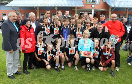 Fussball. Schuelerliga. Finale. BG Lerchenfeld gegen SHS Spittal.  SHS Spittal (2. Platz). Gmuend, 1.6.2010.
Foto: Kuess
---
pressefotos, pressefotografie, kuess, qs, qspictures, sport, bild, bilder, bilddatenbank