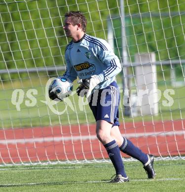 Fussball Kaerntner Liga. VSV gegen SV Penk/Reisseck. Alexander Sattlegger (Penk). Villach, am 5.6.2010.
Foto: Kuess
---
pressefotos, pressefotografie, kuess, qs, qspictures, sport, bild, bilder, bilddatenbank