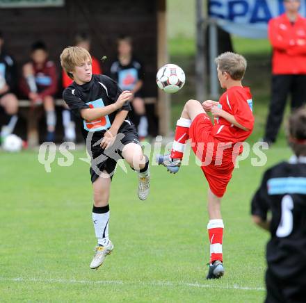 Fussball. Schuelerliga. Finale. BG Lerchenfeld gegen SHS Spittal. Gmuend, 1.6.2010.
Foto: Kuess
---
pressefotos, pressefotografie, kuess, qs, qspictures, sport, bild, bilder, bilddatenbank