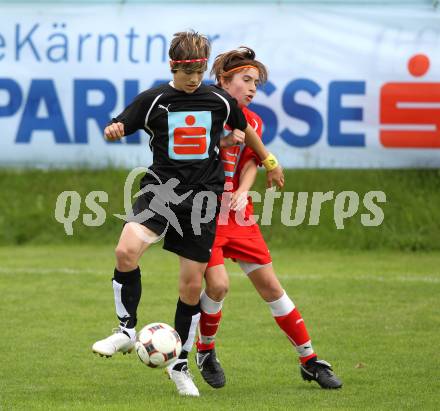 Fussball. Schuelerliga. Finale. BG Lerchenfeld gegen SHS Spittal.  Gmuend, 1.6.2010.
Foto: Kuess
---
pressefotos, pressefotografie, kuess, qs, qspictures, sport, bild, bilder, bilddatenbank