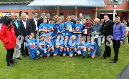 Fussball. Schuelerliga. Finale. Voelkermarkt (4. Platz). Gmuend, 1.6.2010.
Foto: Kuess
---
pressefotos, pressefotografie, kuess, qs, qspictures, sport, bild, bilder, bilddatenbank