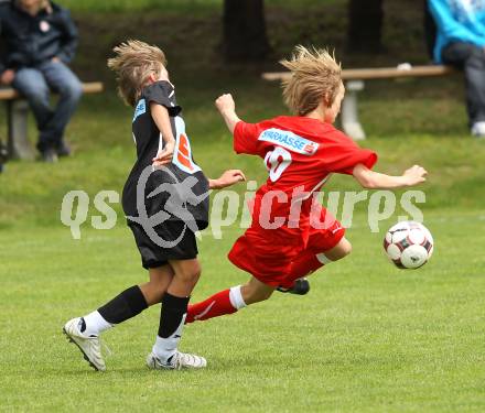 Fussball. Schuelerliga. Finale. BG Lerchenfeld gegen SHS Spittal.  Gmuend, 1.6.2010.
Foto: Kuess
---
pressefotos, pressefotografie, kuess, qs, qspictures, sport, bild, bilder, bilddatenbank