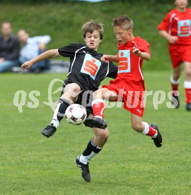 Fussball. Schuelerliga. Finale. BG Lerchenfeld gegen SHS Spittal. Gmuend, 1.6.2010.
Foto: Kuess
---
pressefotos, pressefotografie, kuess, qs, qspictures, sport, bild, bilder, bilddatenbank