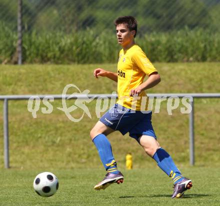 Fussball Kaerntner Liga. SV ASKOE Sittersdorf gegen FC Welzenegg. Michael Gregoritsch (Sittersdorf). Sittersdorf, am 6.6.2010.
Foto: Kuess
---
pressefotos, pressefotografie, kuess, qs, qspictures, sport, bild, bilder, bilddatenbank