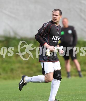 Fussball. Kaerntner Liga. FC Oberwinkler Lendorf gegen SV Spittal/Drau. Wolfgang Ott (Spittal). Lendorf, 30.5.2010.
Foto: Kuess
---
pressefotos, pressefotografie, kuess, qs, qspictures, sport, bild, bilder, bilddatenbank