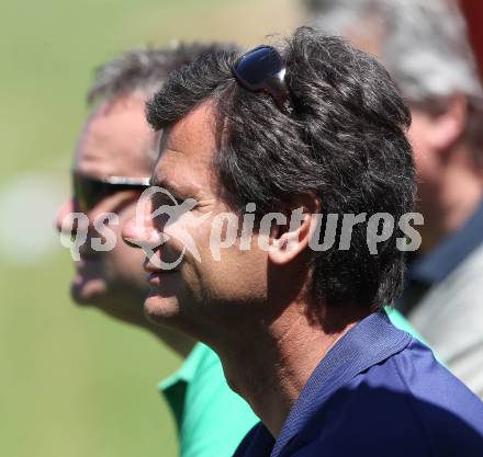 Fussball Kaerntner Liga. SV ASKOE Sittersdorf gegen FC Welzenegg. Trainer Klaus Thuller (Welzenegg). Sittersdorf, am 6.6.2010.
Foto: Kuess
---
pressefotos, pressefotografie, kuess, qs, qspictures, sport, bild, bilder, bilddatenbank