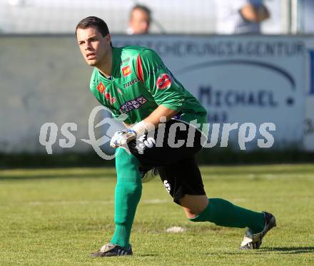 Fussball Regionalliga. SAK gegen DSV Leoben. Marcel Reichmann (SAK). Klagenfurt, am 4.6.2010.
Foto: Kuess
---
pressefotos, pressefotografie, kuess, qs, qspictures, sport, bild, bilder, bilddatenbank