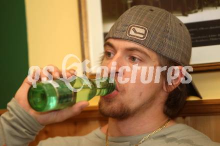 Eishockey. Bundesliga. NHL.  Michael Grabner. Villach, am 11.6.2010.
Foto: Kuess
---
pressefotos, pressefotografie, kuess, qs, qspictures, sport, bild, bilder, bilddatenbank