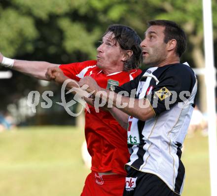 Fussball Regionalliga. Relegationsspiel. WAC/St. Andrae gegen Parndorf. Marco Reich (WAC), Christoph Jank (Parndorf). Wolfsberg am 12.6.2010
Foto: Kuess
---
pressefotos, pressefotografie, kuess, qs, qspictures, sport, bild, bilder, bilddatenbank