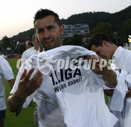 Fussball Regionalliga. Relegationsspiel. WAC/St. Andrae gegen Parndorf. Trainer Nenad Bjelica (WAC/St. Andrae). Wolfsberg, am 12.6.2010.
Foto: Kuess
---
pressefotos, pressefotografie, kuess, qs, qspictures, sport, bild, bilder, bilddatenbank