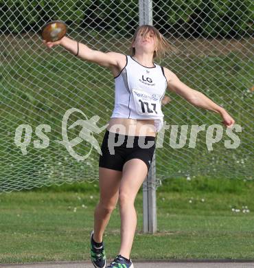 Leichtathletik. Kaerntner Meisterschaften. Diskus. Katja Salzer. Wolfsberg, am 11.6.2010.
Foto: Kuess
---
pressefotos, pressefotografie, kuess, qs, qspictures, sport, bild, bilder, bilddatenbank