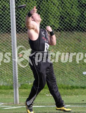 Leichtathletik. Kaerntner Meisterschaften. Diskus. Martin Gratzer. Wolfsberg, am 11.6.2010.
Foto: Kuess
---
pressefotos, pressefotografie, kuess, qs, qspictures, sport, bild, bilder, bilddatenbank