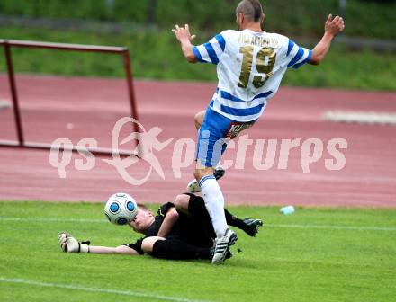 Fussball. KFV Cup. VSV gegen SG Drautal. Prettenthaler Rene (VSV), Pirker Christopher (Drautal). Villach, 19.6.2010.
Foto: Kuess
---
pressefotos, pressefotografie, kuess, qs, qspictures, sport, bild, bilder, bilddatenbank