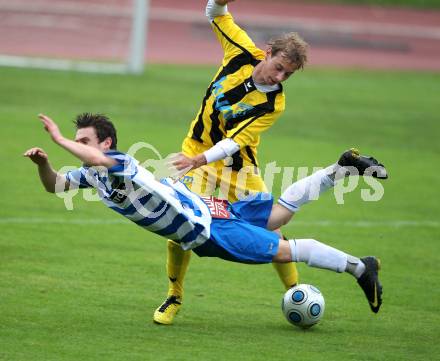 Fussball. KFV Cup. VSV gegen SG Drautal. Brandstaetter Julian (VSV), Gailberger Stefan (Drautal). Villach, 19.6.2010.
Foto: Kuess
---
pressefotos, pressefotografie, kuess, qs, qspictures, sport, bild, bilder, bilddatenbank