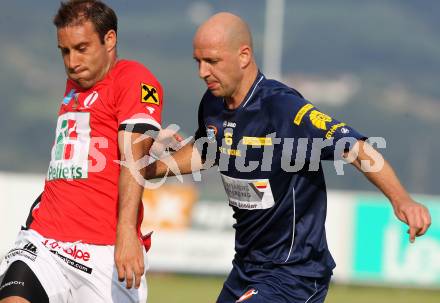 Fussball Testspiel. St. Michael/Lav. gg. WAC/St. Andrae. Georg Hoeberl (St. Michael), Marco Reich (WAC). St. Michael/Lav. am 26.6.2010.
Foto: Kuess
---
pressefotos, pressefotografie, kuess, qs, qspictures, sport, bild, bilder, bilddatenbank