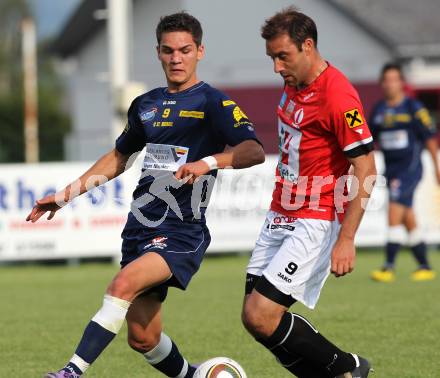 Fussball Testspiel. St. Michael/Lav. gg. WAC/St. Andrae. Toni Krijan (St. Michael), Marco Reich (WAC). St. Michael/Lav. am 26.6.2010.
Foto: Kuess
---
pressefotos, pressefotografie, kuess, qs, qspictures, sport, bild, bilder, bilddatenbank