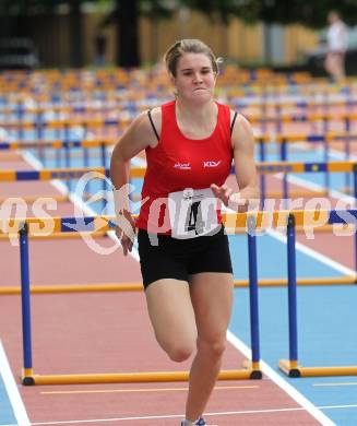 Alpe Adria Jugendspiele. Leichtathletik. 100 Meter Huerden Frauen. Katja Salzer. Pordenone, am 22.6.2010.
Foto: Kuess
---
pressefotos, pressefotografie, kuess, qs, qspictures, sport, bild, bilder, bilddatenbank