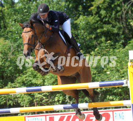 Reiten. Reit- und Springturnier. Grand Prix von Maria Woerth. Nina Fagerstroem (FIN) aufTalent. Maria Woerth, am 27.6.2010.
Foto: Kuess
---
pressefotos, pressefotografie, kuess, qs, qspictures, sport, bild, bilder, bilddatenbank