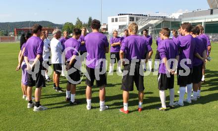 Fussball Regionalliga. Trainingsbeginn Austria Klagenfurt. Klagenfurt, am 28.6.2010.
Foto: Kuess
---
pressefotos, pressefotografie, kuess, qs, qspictures, sport, bild, bilder, bilddatenbank