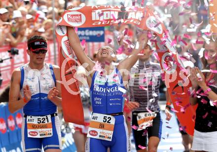 Kaernten Ironman Austria. Eva Dollinger (AUT).  Klagenfurt, am 4.7.2010.
Foto: Kuess

---
pressefotos, pressefotografie, kuess, qs, qspictures, sport, bild, bilder, bilddatenbank