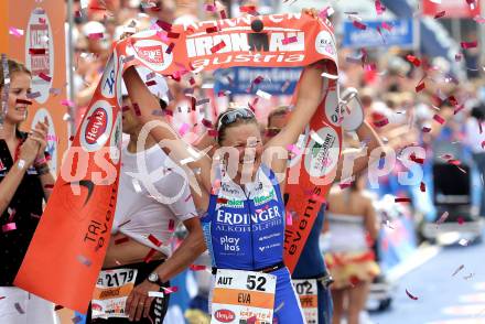 Kaernten Ironman Austria. Eva Dollinger (AUT).  Klagenfurt, am 4.7.2010.
Foto: Kuess

---
pressefotos, pressefotografie, kuess, qs, qspictures, sport, bild, bilder, bilddatenbank