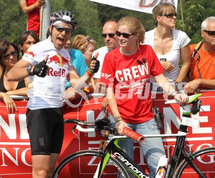 Kaernten Ironman Austria. Radfahren. Siegi Grabner (AUT). Klagenfurt, am 4.7.2010.
Foto: Kuess

---
pressefotos, pressefotografie, kuess, qs, qspictures, sport, bild, bilder, bilddatenbank