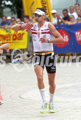 Kaernten Ironman Austria. Laufen. Michael Weiss (AUT). Klagenfurt, am 4.7.2010.
Foto: Kuess

---
pressefotos, pressefotografie, kuess, qs, qspictures, sport, bild, bilder, bilddatenbank