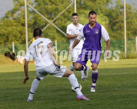 Fussball. Testspiel. SK Austria Klagenfurt gegen Nova Gorica. Oliver Pusztai (Klagenfurt). Ludmannsdorf, 2.7.2010.
Foto: Kuess
---
pressefotos, pressefotografie, kuess, qs, qspictures, sport, bild, bilder, bilddatenbank