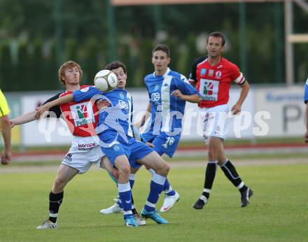 Fussball. Testspiel.  WAC/St.Andrae gegen NK Osijek. Mathias Berchtold, Hannes Jochum (WAC), (Osijek).
Wolfsberg, 6.7.2010.
Foto: Kuess
---
pressefotos, pressefotografie, kuess, qs, qspictures, sport, bild, bilder, bilddatenbank