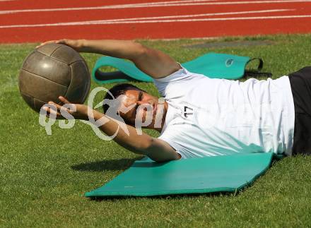 Fussball.  Erste Liga. WAC St.Andrae, Training. Nenad Jovanovic. Wolfsberg, 1.7.2010.
Foto: Kuess

---
pressefotos, pressefotografie, kuess, qs, qspictures, sport, bild, bilder, bilddatenbank