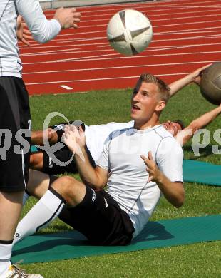 Fussball.  Erste Liga. WAC St.Andrae, Training. Manuel Kerhe. Wolfsberg, 1.7.2010.
Foto: Kuess

---
pressefotos, pressefotografie, kuess, qs, qspictures, sport, bild, bilder, bilddatenbank