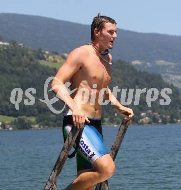 EBEL. Eishockey Bundesliga. Teambuilding VSV. Triathlon. Wasserschi. Marco Zorec. Ossiacher See, am 9.7.2010.
Foto: Kuess
---
pressefotos, pressefotografie, kuess, qs, qspictures, sport, bild, bilder, bilddatenbank