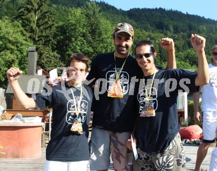 EBEL. Eishockey Bundesliga. Teambuilding VSV. Triathlon. Wasserschi. Ofner, Triathlonsieger Gert Prohaska, Bernhard Starkbaum. Ossiacher See, am 9.7.2010.
Foto: Kuess
---
pressefotos, pressefotografie, kuess, qs, qspictures, sport, bild, bilder, bilddatenbank