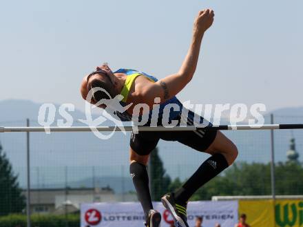 Leichtathletik. Oesterreichische Meisterschaft. Hochsprung. Roland Schwarzl. Villach, am 10.7.2010.
Foto: Kuess
---
pressefotos, pressefotografie, kuess, qs, qspictures, sport, bild, bilder, bilddatenbank