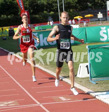 Leichtathletik. Oesterreichische Meisterschaft. 800 Meter Herren, Andreas Rapatz, Andreas Vojta. Villach, am 10.7.2010.
Foto: Kuess

---
pressefotos, pressefotografie, kuess, qs, qspictures, sport, bild, bilder, bilddatenbank