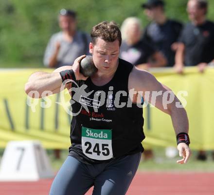 Leichtathletik. Oesterreichische Meisterschaft. Kugelstossen Maenner. Martin Gratzer (TLC ASKOE Feldkirchen). Villach, am 11.7.2010.
Foto: Kuess
---
pressefotos, pressefotografie, kuess, qs, qspictures, sport, bild, bilder, bilddatenbank