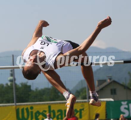 Leichtathletik. Oesterreichische Meisterschaft. Hochsprung Maenner. Guenther Gasper (LG Klagenfurt). Villach, am 11.7.2010.
Foto: Kuess
---
pressefotos, pressefotografie, kuess, qs, qspictures, sport, bild, bilder, bilddatenbank