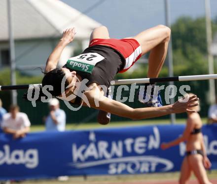 Leichtathletik. Oesterreichische Meisterschaft. Hochsprung. Monika Gollner. Villach, am 10.7.2010.
Foto: Kuess

---
pressefotos, pressefotografie, kuess, qs, qspictures, sport, bild, bilder, bilddatenbank