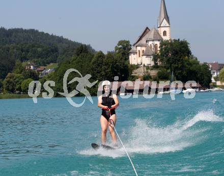 Schi Alpin. Kathrin Zettel. Poertschach/Woerthersee, 14.7.2010.
Foto: Kuess

---
pressefotos, pressefotografie, kuess, qs, qspictures, sport, bild, bilder, bilddatenbank