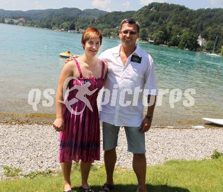 Schi Alpin. Kathrin Zettel, Valentin Hobel. Poertschach/Woerthersee, 14.7.2010.
Foto: Kuess

---
pressefotos, pressefotografie, kuess, qs, qspictures, sport, bild, bilder, bilddatenbank