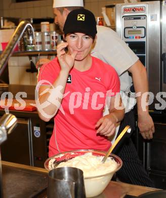 Schi Alpin. Kathrin Zettel. Poertschach/Woerthersee, 14.7.2010.
Foto: Kuess

---
pressefotos, pressefotografie, kuess, qs, qspictures, sport, bild, bilder, bilddatenbank