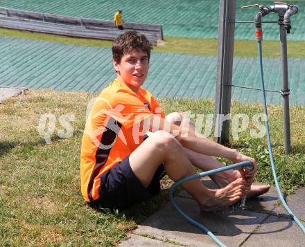 Schi Nordisch. Schispringen. FIS Sommer Cup. Lukas Mueller (AUT). Villach Alpenarena, am 17.7.2010.
Foto: Kuess
---
pressefotos, pressefotografie, kuess, qs, qspictures, sport, bild, bilder, bilddatenbank