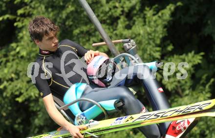 Schi Nordisch. Schispringen. FIS Sommer Cup. Lukas Mueller (AUT). Villach Alpenarena, am 17.7.2010.
Foto: Kuess
---
pressefotos, pressefotografie, kuess, qs, qspictures, sport, bild, bilder, bilddatenbank