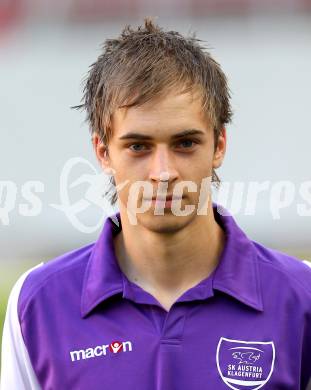 Fussball. SK Austria Klagenfurt. Mannschaftsfototermin. Christian Schimmel. Klagenfurt, 20.7.2010.
Foto: Kuess

---
pressefotos, pressefotografie, kuess, qs, qspictures, sport, bild, bilder, bilddatenbank