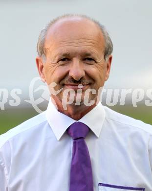 Fussball. SK Austria Klagenfurt. Mannschaftsfototermin. Hans Slocker. Klagenfurt, 20.7.2010.
Foto: Kuess

---
pressefotos, pressefotografie, kuess, qs, qspictures, sport, bild, bilder, bilddatenbank