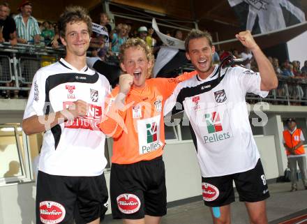 Fussball. Erste Liga. WAC/St. Andrae gegen Vienna FC. Torjubel Christian Falk, Christian Dobnik, Gernot Messner (WAC).  Wolfsberg, 23.7.2010. 
Foto: Kuess

---
pressefotos, pressefotografie, kuess, qs, qspictures, sport, bild, bilder, bilddatenbank