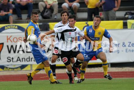 Fussball. Erste Liga. WAC/St. Andrae gegen Vienna FC. Roland Putsche, Sandro Zakany, (WAC),  Marco Salvatore (Vienna).  Wolfsberg, 23.7.2010. 
Foto: Kuess

---
pressefotos, pressefotografie, kuess, qs, qspictures, sport, bild, bilder, bilddatenbank