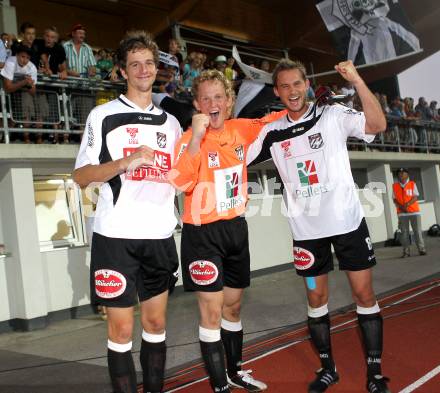 Fussball. Erste Liga. WAC/St. Andrae gegen Vienna FC. Torjubel Christian Falk, Christian Dobnik, Gernot Messner (WAC).  Wolfsberg, 23.7.2010. 
Foto: Kuess

---
pressefotos, pressefotografie, kuess, qs, qspictures, sport, bild, bilder, bilddatenbank