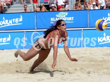 Beachvolleyball Grand Slam. Kerstin Pichler, (AUT). Klagenfurt, 28.7.2010.
Foto: Kuess

---
pressefotos, pressefotografie, kuess, qs, qspictures, sport, bild, bilder, bilddatenbank